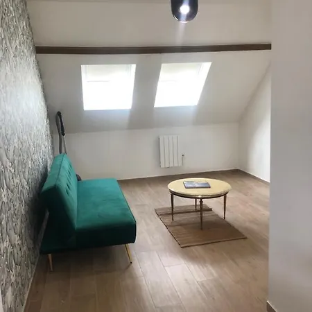 F2 Centre Ville! Apartment Creil