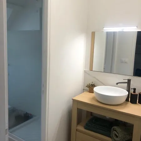 Apartment F2 Centre Ville!